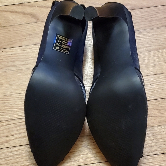 Beautiful Raxmax dress shoe - Picture 5 of 7